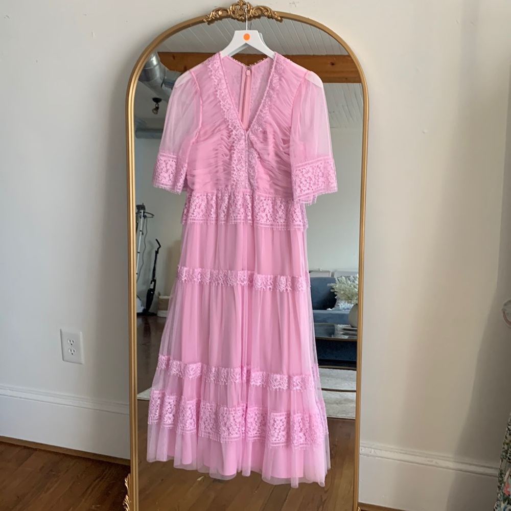 BCBG Maxazria Lilac Purple Tulle and lace MIDI Dress